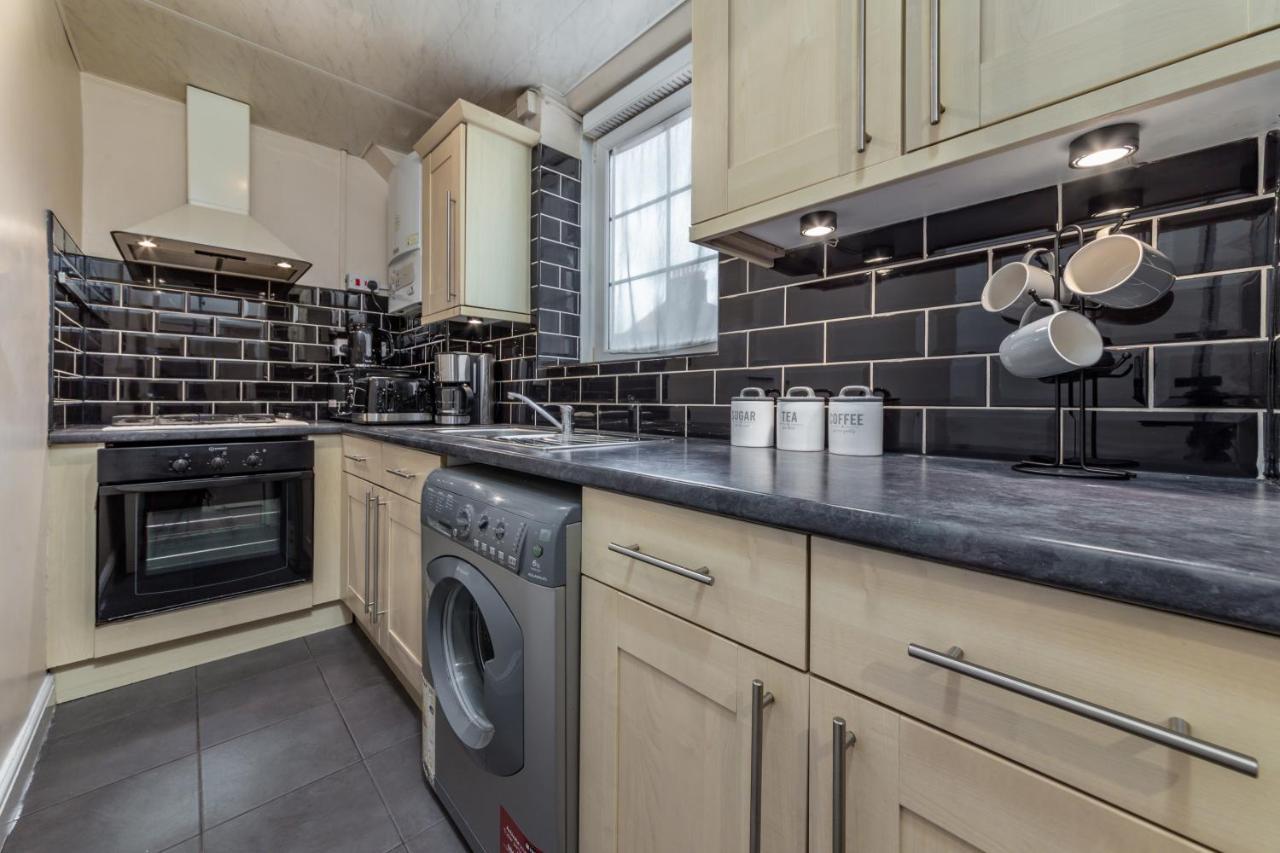 Suites By Rehoboth - Pilgrim Residence - Southwark Londra Esterno foto