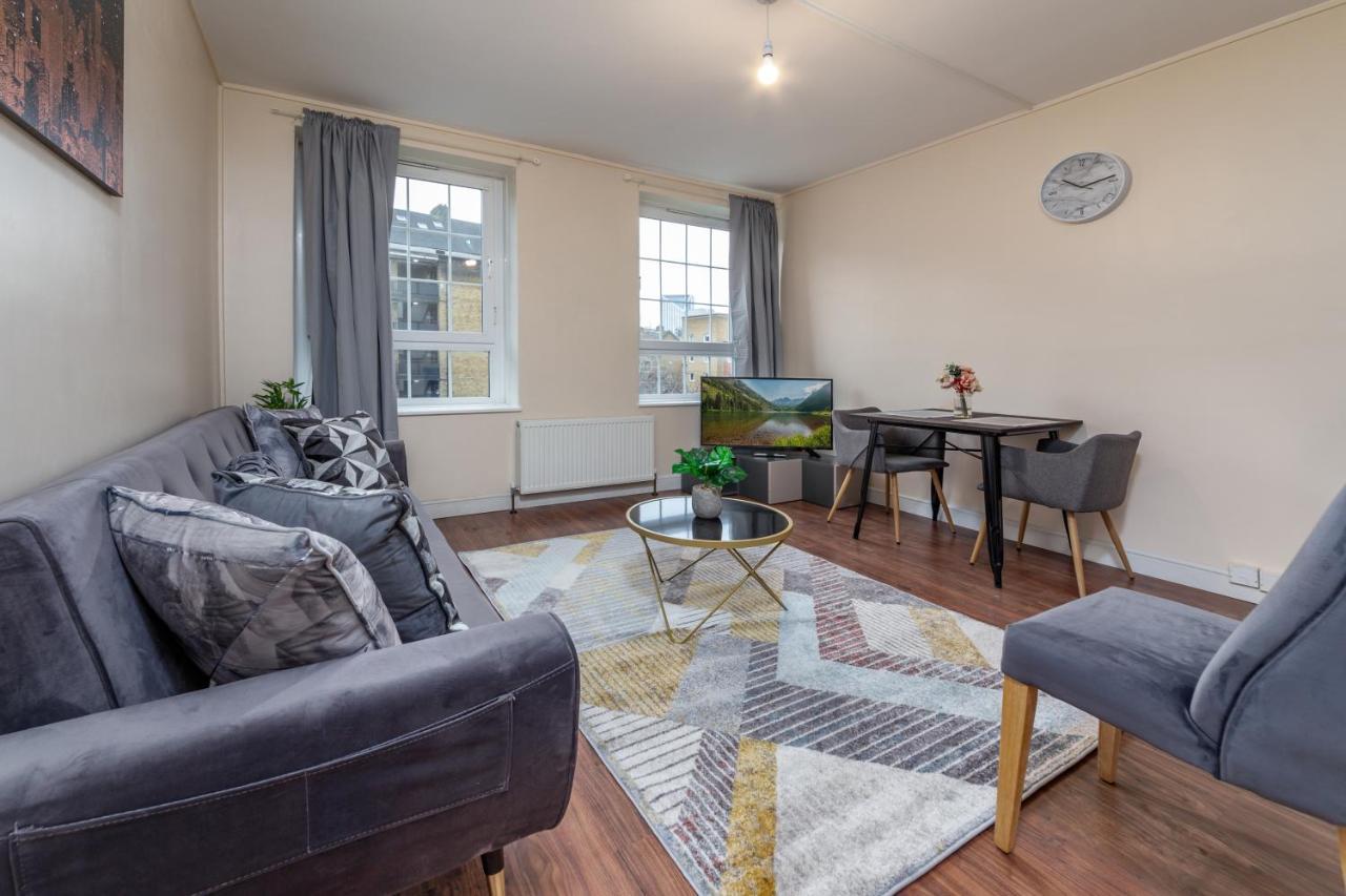 Suites By Rehoboth - Pilgrim Residence - Southwark Londra Esterno foto
