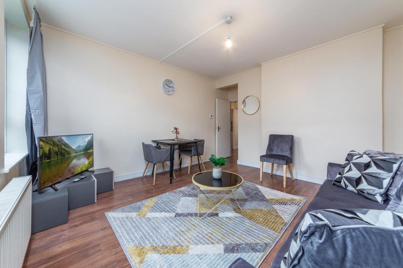 Suites By Rehoboth - Pilgrim Residence - Southwark Londra Esterno foto